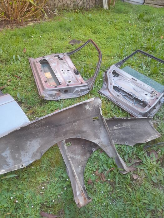 Vw Passat 1600 material