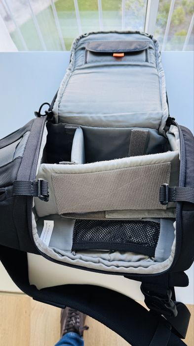 Mala Lowepro SLINGSHOT AW100