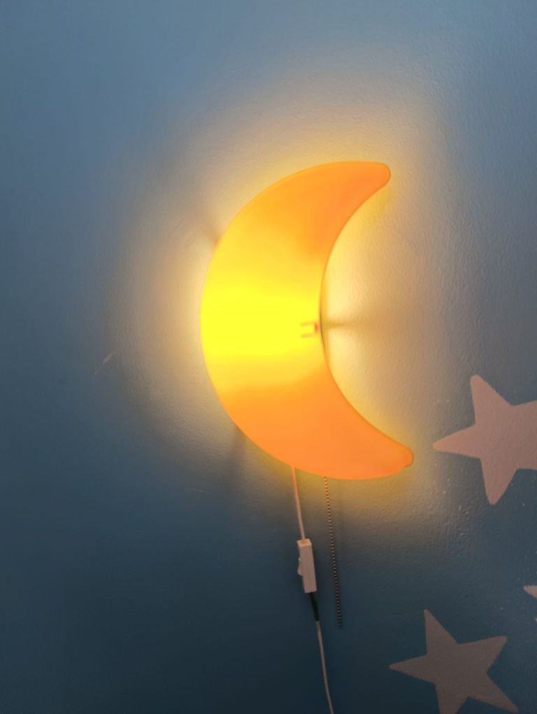 Lampka ścienna księżyc.