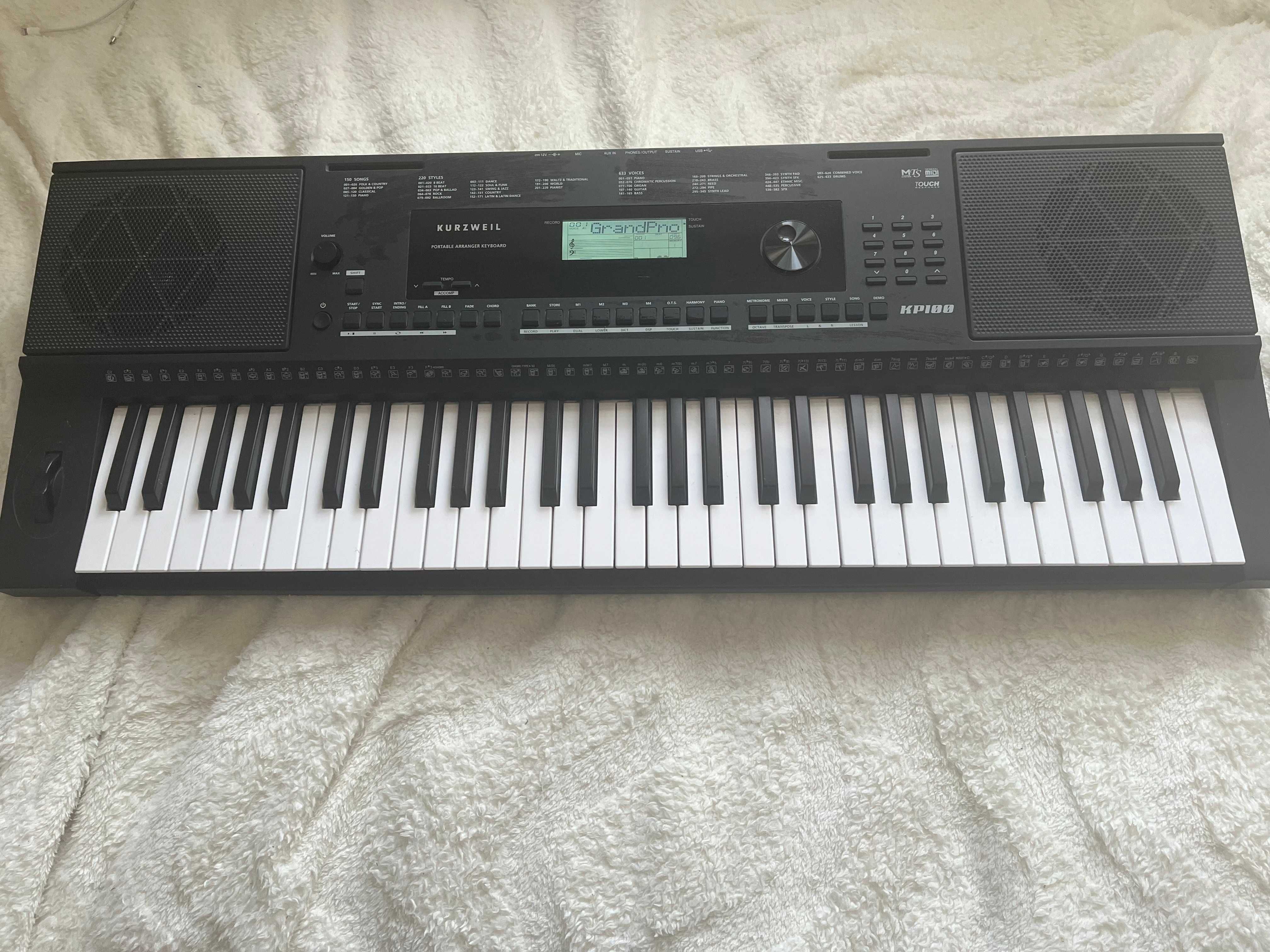 Keyboard KURZWEIL KP100 stan idealny