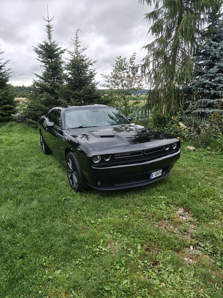 Dodge challenger GT 4x4 3.6vvt
