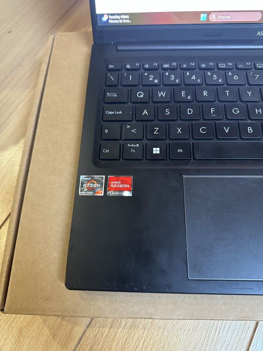 Asus Vivobook Oled Ryzen7