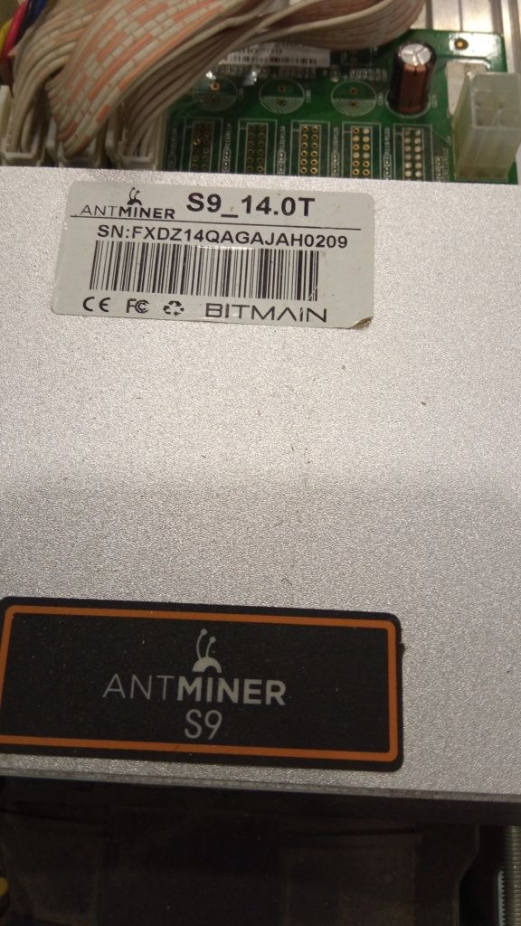 ANTMINER S9     ( BITMAIN S9_14.0T) с блоком питания