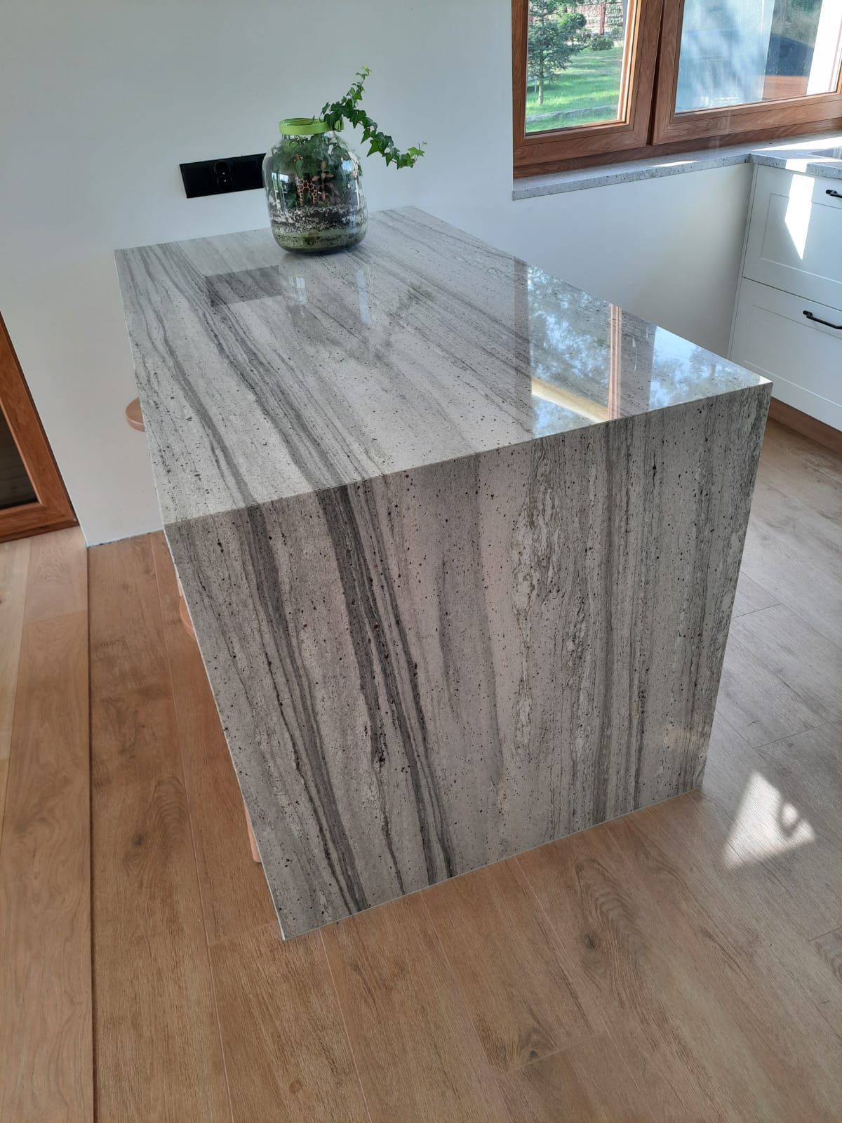 Blaty granitowe, parapety wyroby z kamienia
