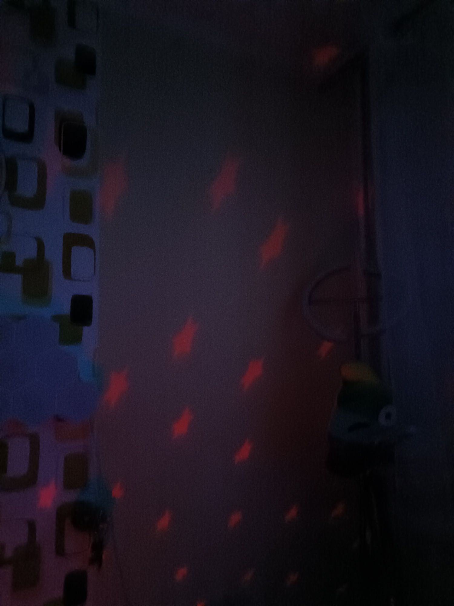 Lampka z projektorem