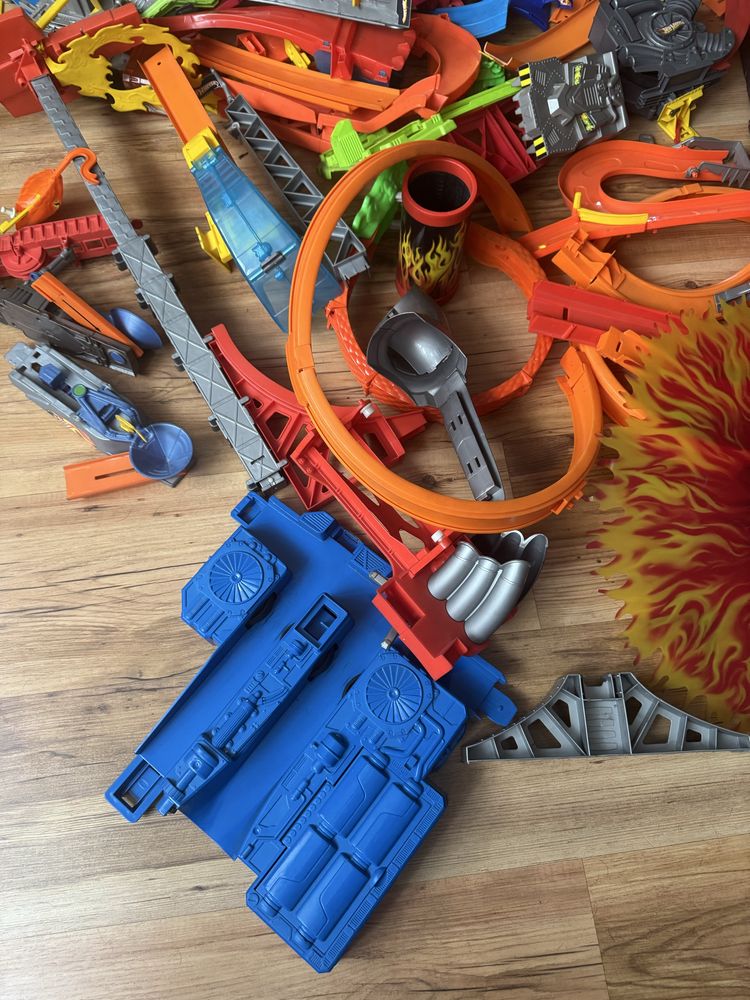 Tory Hot Wheels Wall Tracks Mega Jump inne