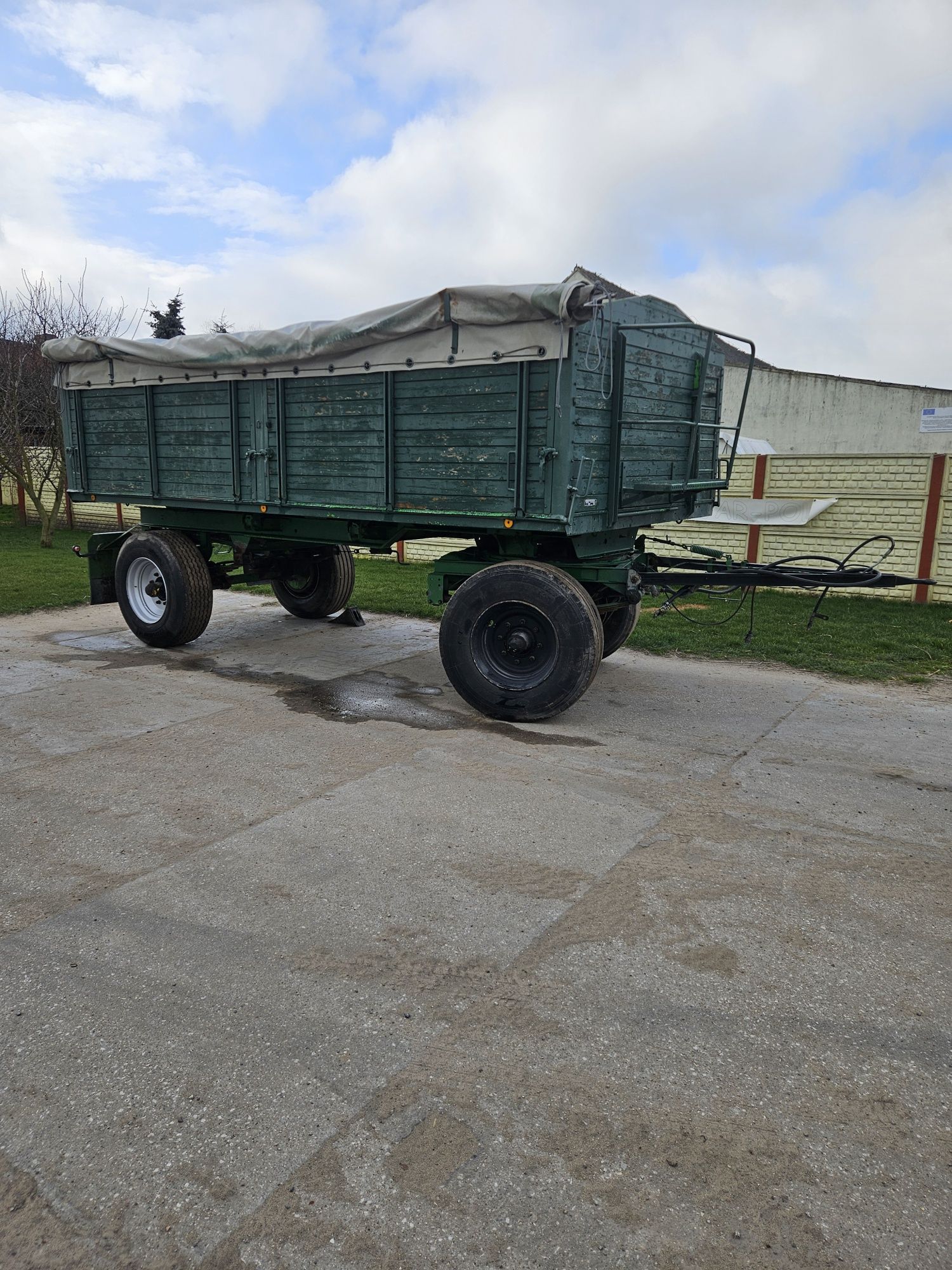 Przyczepa rolnicza HL 8011,Land technik