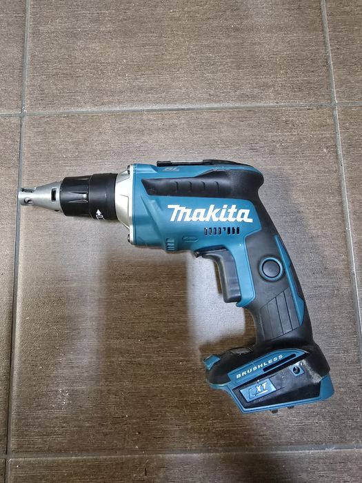 Makita dfs452 wkrętarka do płyt gk