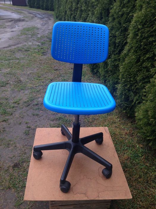 Krzesło do komputera, biurka Teleskopowe obrotowe na kółkach.