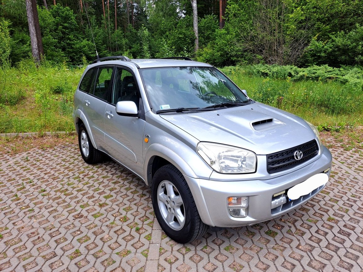 Ładna Toyota Rav-4 2.0 d4d 4x4, Hak