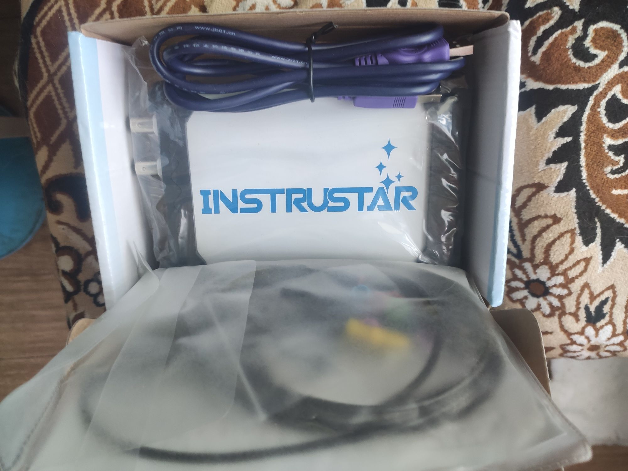 Осциллограф INSTRUSTAR