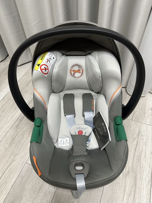 Автокрісло (автолюлька) CYBEX Aton S2 i-Size