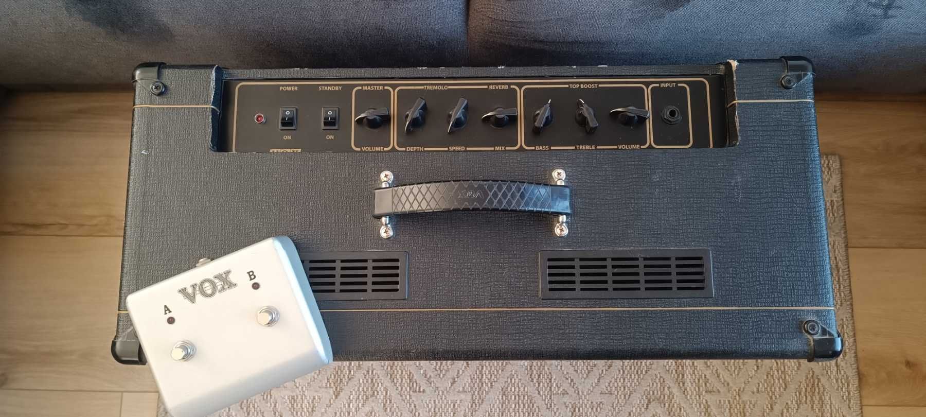 Vox ac15 cc1 Bogner ecstasy over-dist phaser pigtronix Epiphone sg