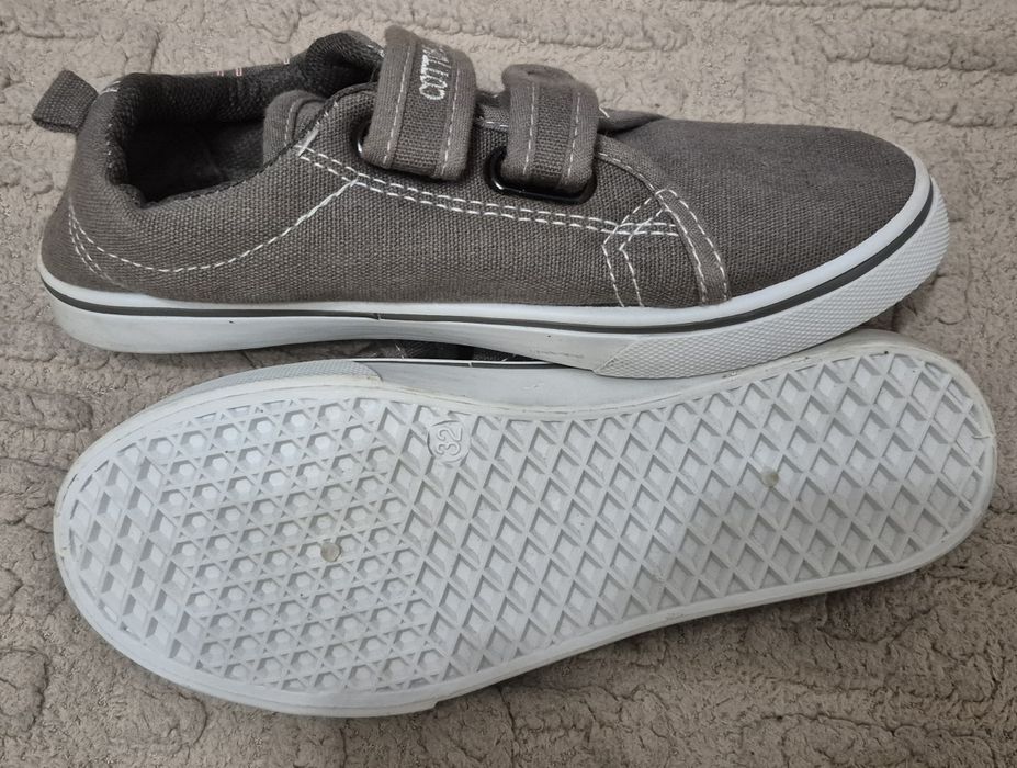 Продам нові дитячі мокасини на хлопчика 32 розміру