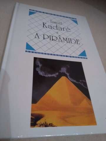 Ismail Kadaré - A Pirâmide