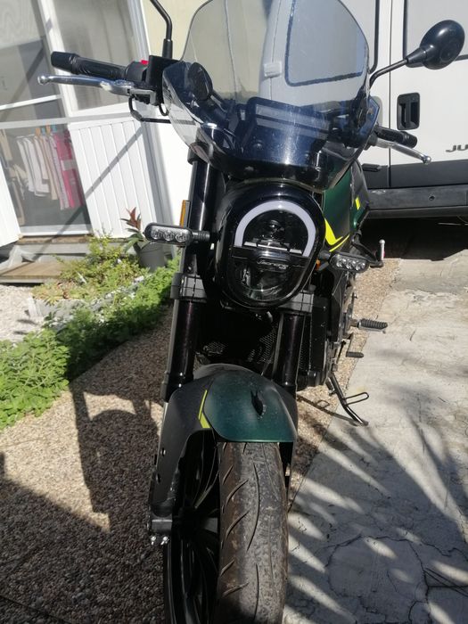 Benelli leoncino 250cc