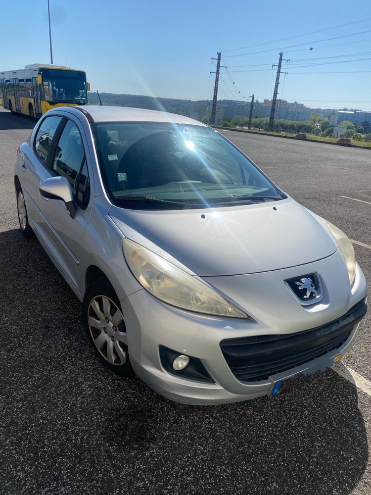 PEUGEOT 207 1.4 Tdi