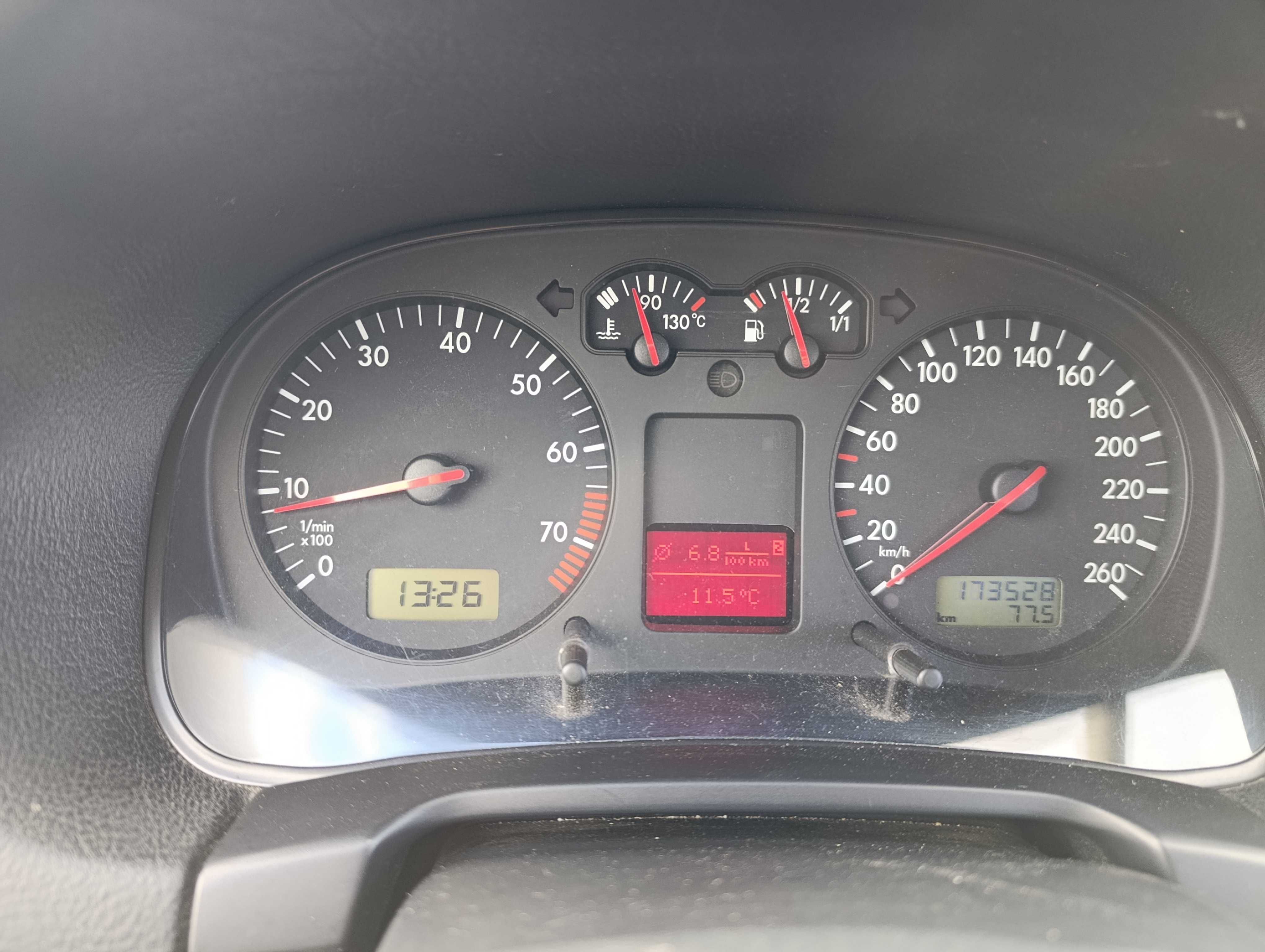 Продається Volkswagen Golf 4 (Гольф 4) 1,6 MPI