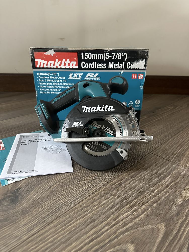 Акумуляторна дискова пила по металу Makita XSC02.18v