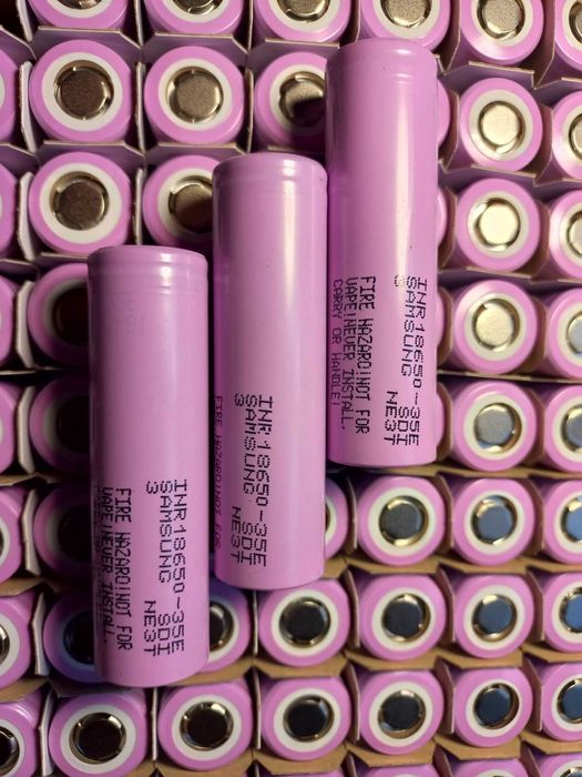 акумулятор Samsung 35e 3500mah нові  Самсунг 35е 18650 новые INR