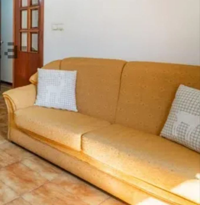 Sofá confortável de 3 lugares +2