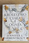 Korona ze złoconych kości