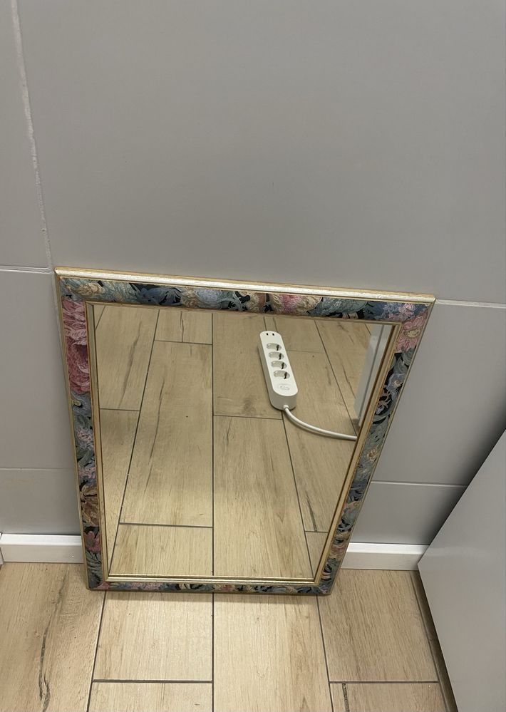 Lustro w stylu vintage
