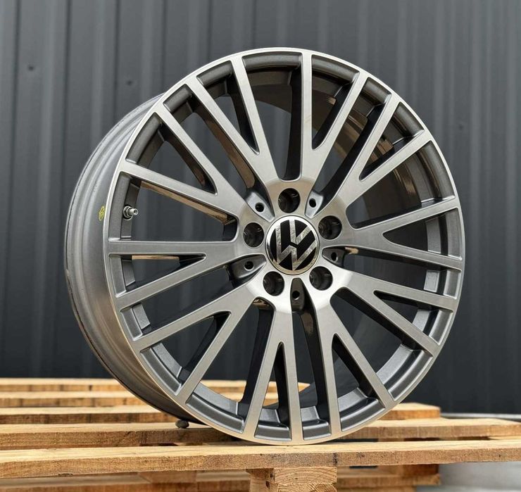 Alufelgi 5x112 r18 VW Golf Passat Jetta Touran Caddy  Audi A3 8P  29#