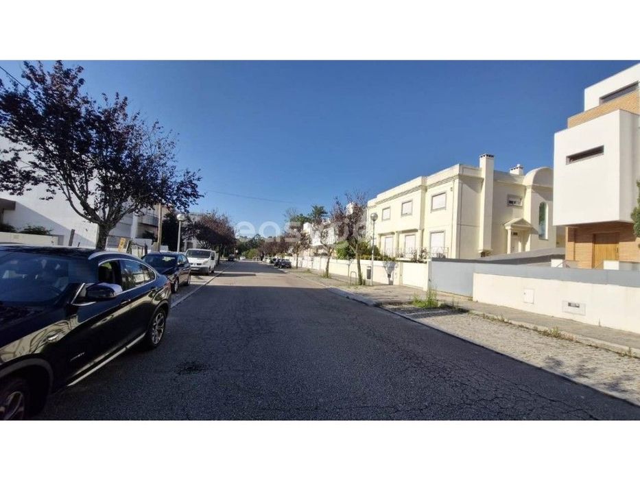 Excelente Terreno para Construção, na Zona Verde de S. Mamede