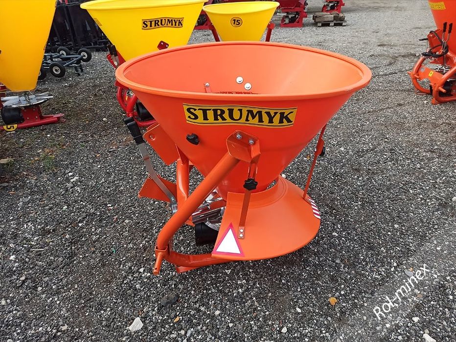 Posypywarka do piasku i soli Solarka Transport