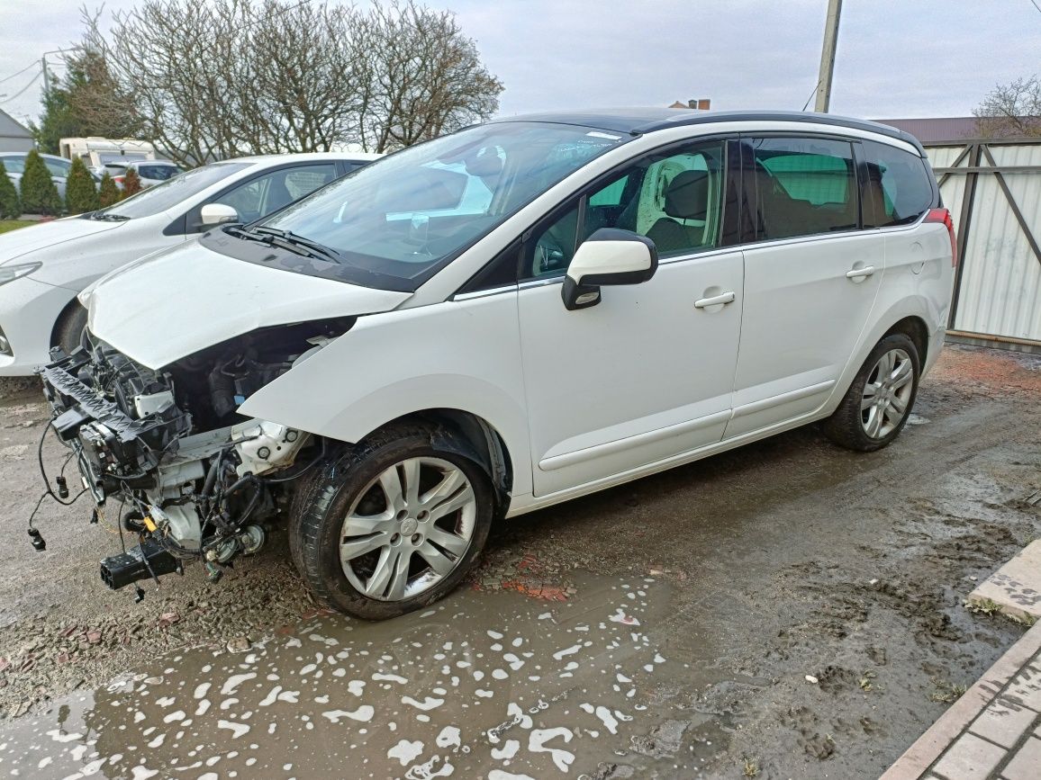 Peugeot 5008 I 14r 1.6d Navi 7 osobowy