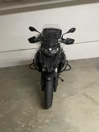 Benelli TRK 502 como nova