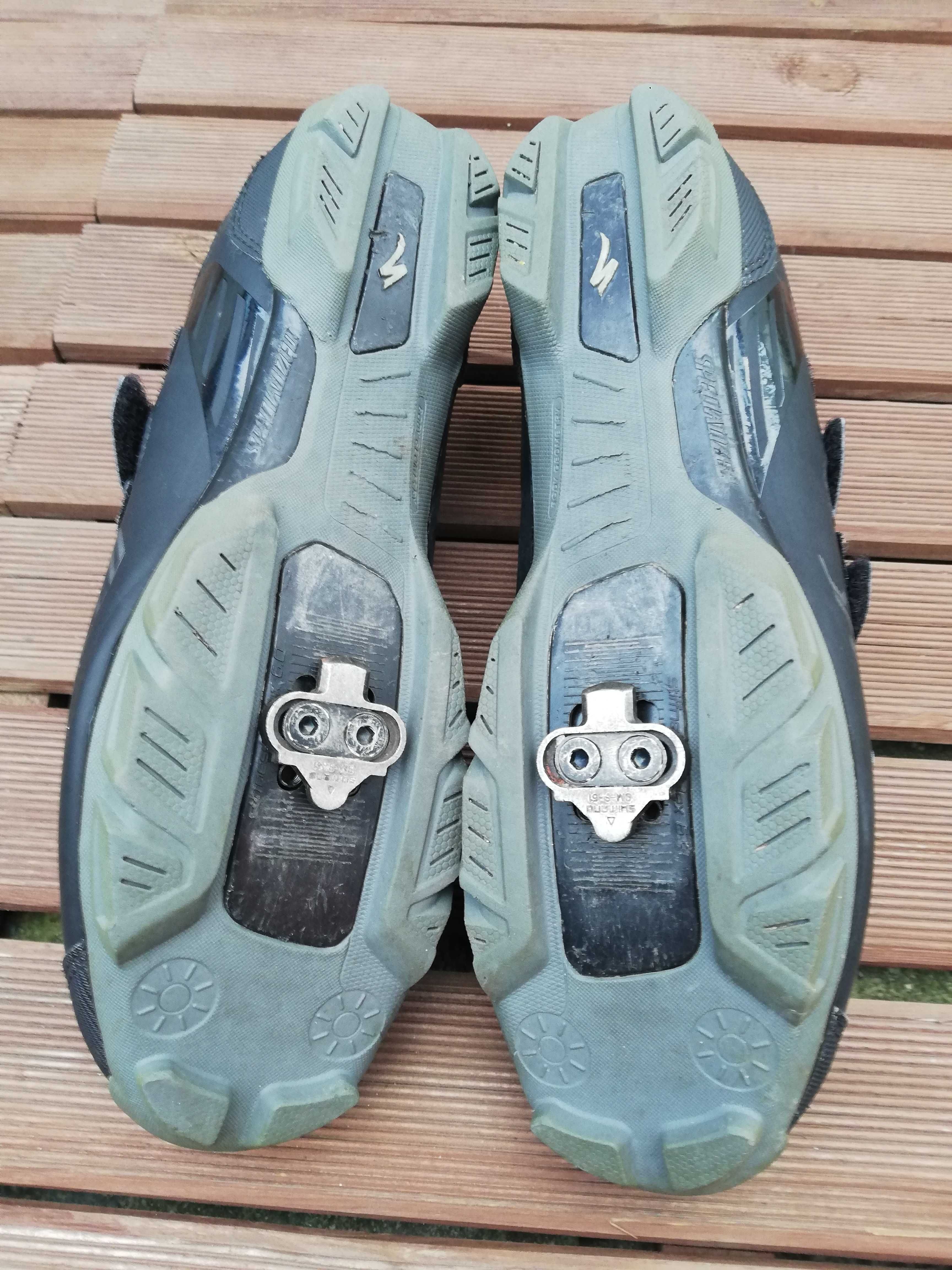 Buty kolarskie Specialized + ochraniacze