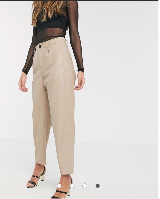 Mango шкіряні бежеві слоучі брюки штани