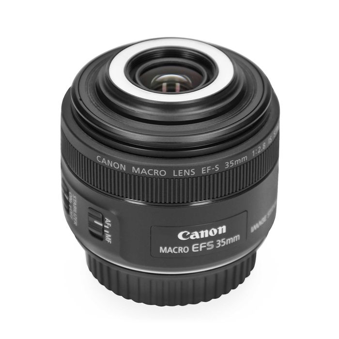 Canon EF-S 35mm f/2.8 Macro IS STM