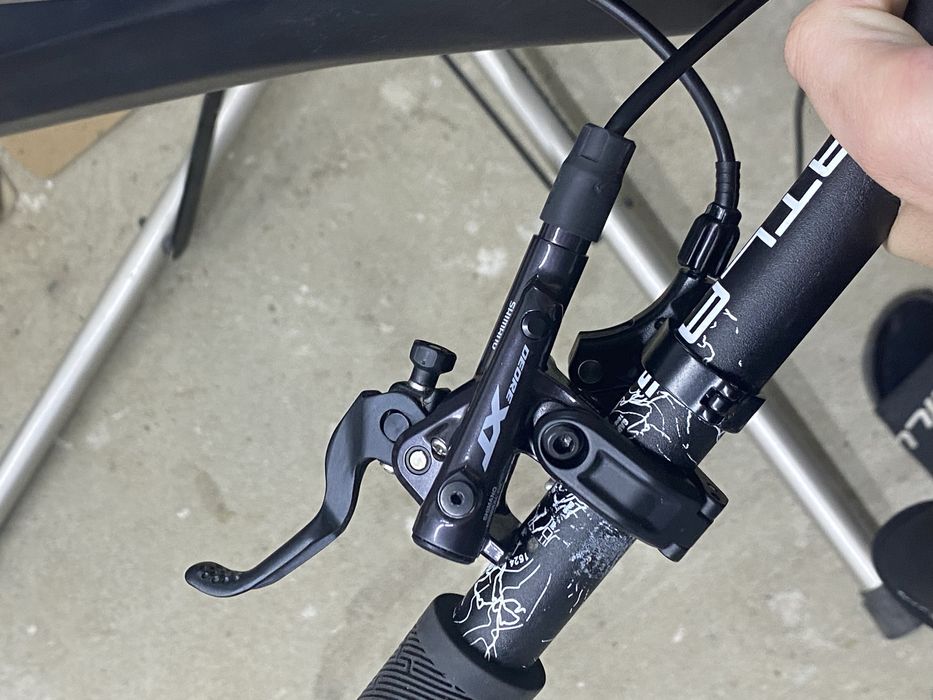 Zestaw hamulcy shimano xt saint nowy 4 tloczkowy mtb emduro dh