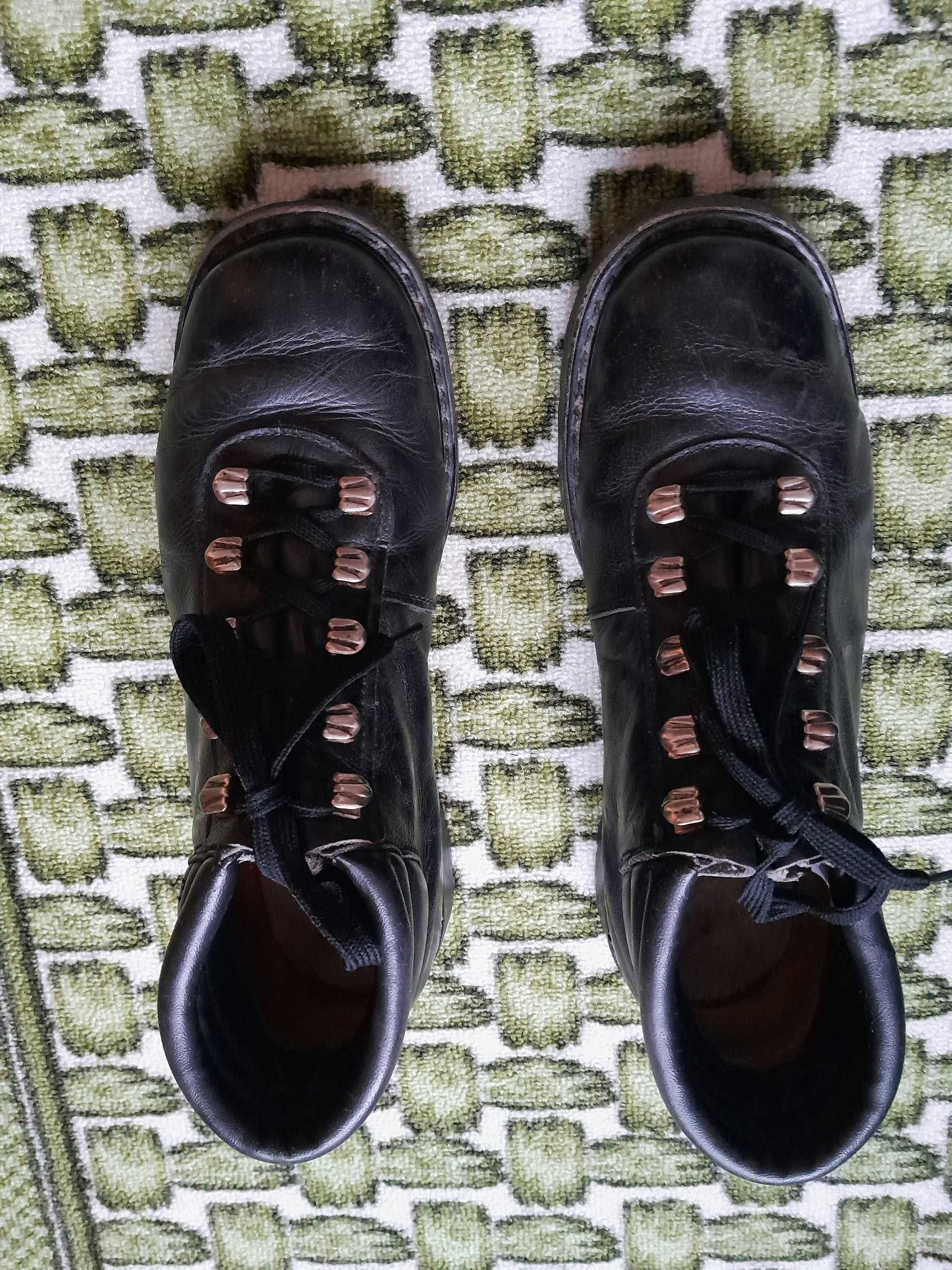 Pionierki buty Podhale z historią
