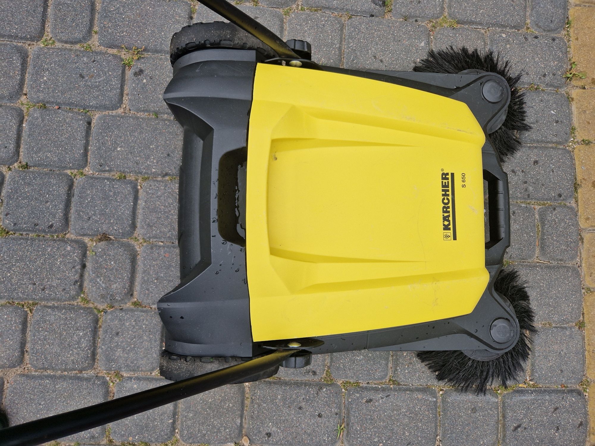 Zamiatarka karcher s650