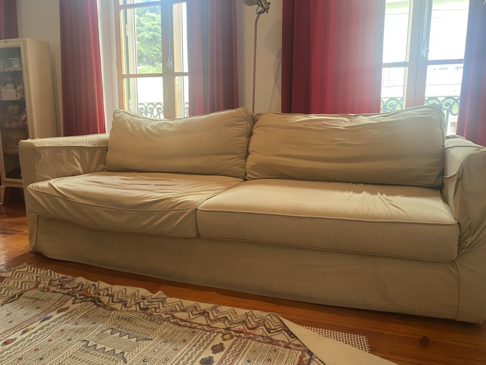 SOFA - CAMA de AREA usado 230cm x110cm