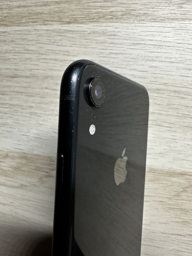 iPhone XR 64Gb czarny