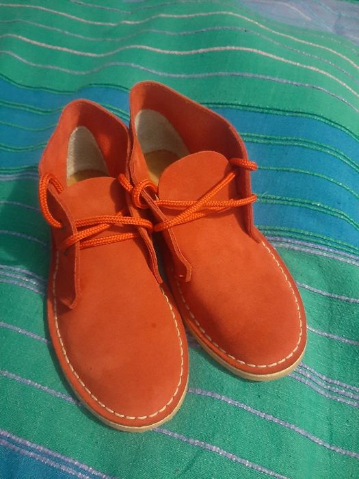 Дезерти (черевики) з натуральної замші. Іспанія. Оригінал