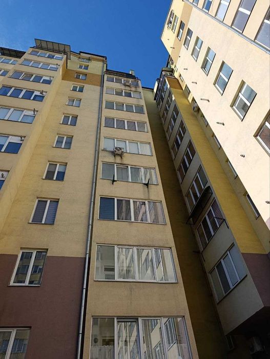 Оренда  2-кімнатної квартири в самому центрі міста