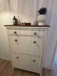 Sapateira Hemnes IKEA