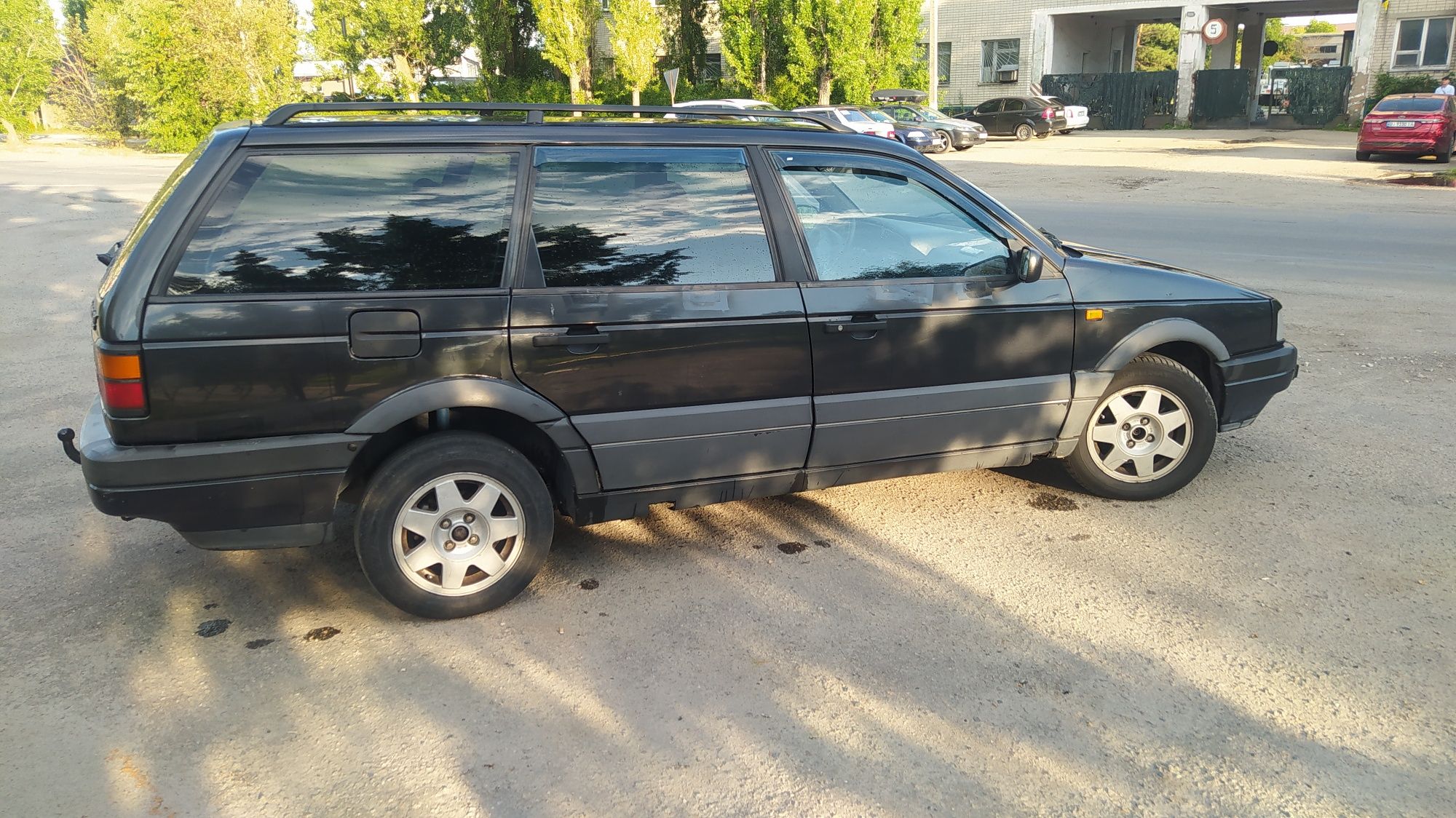 Volkswagen Passat Variant B3 универсал 1992 г  16V 2.0