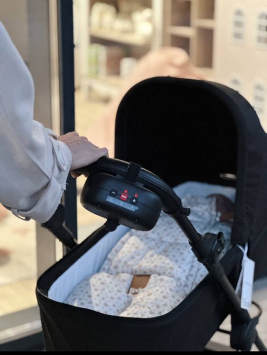 Заколисувач для коляски Zazu