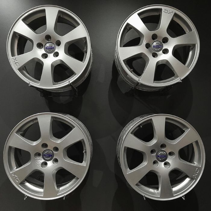 Felgi 17 5x108 Volvo XC60 XC70 XC40 OE (F503990-15)