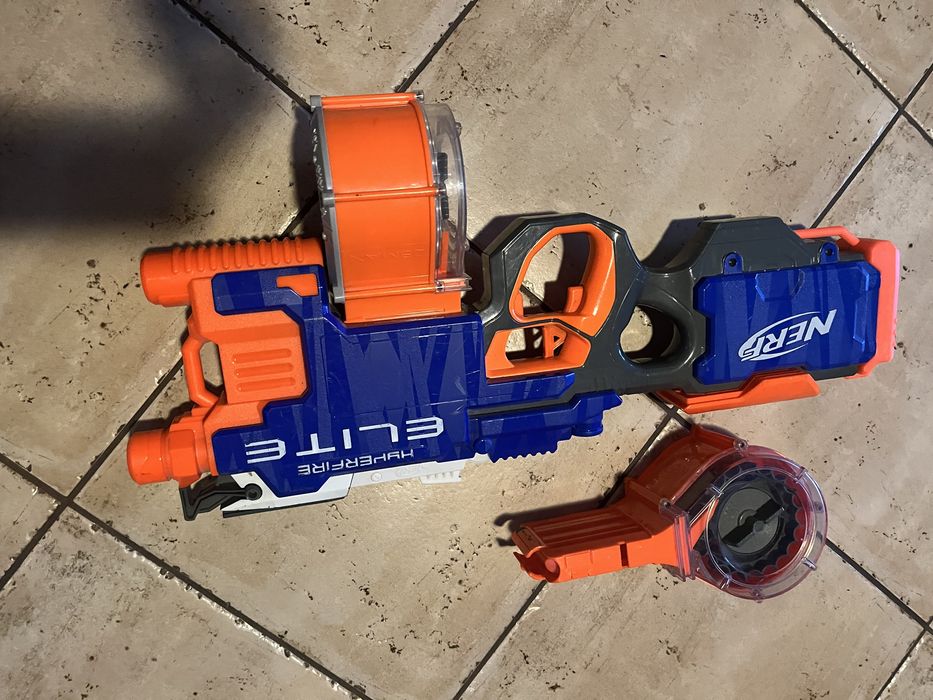 Karabin automatyczny Nerf Hyperfire