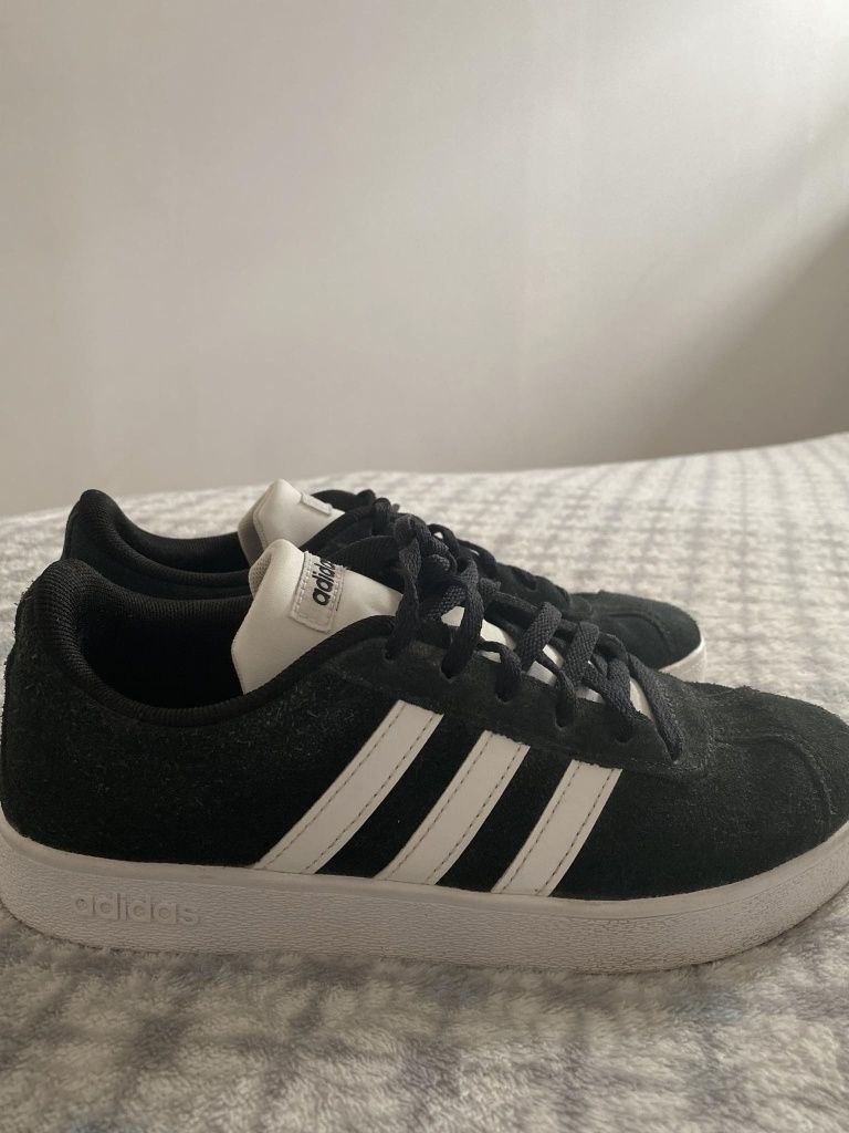 Buty adidas VL COURT