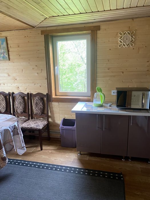 Будинок біля річки