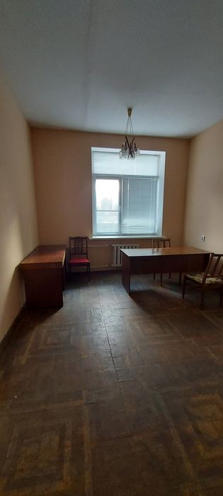 Юридична адреса. Сдам помещения различной квадратуры: 15 - 100 м. кв.